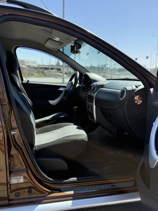 Renault Sandero Stepway 2014