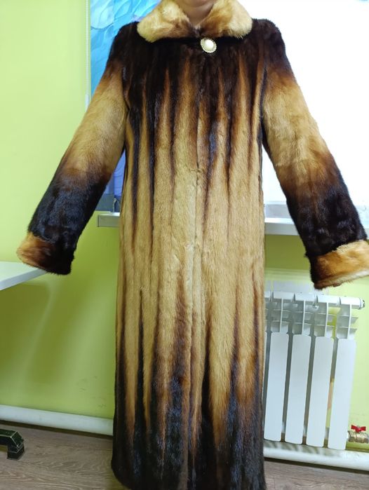 Продам красивую шубу