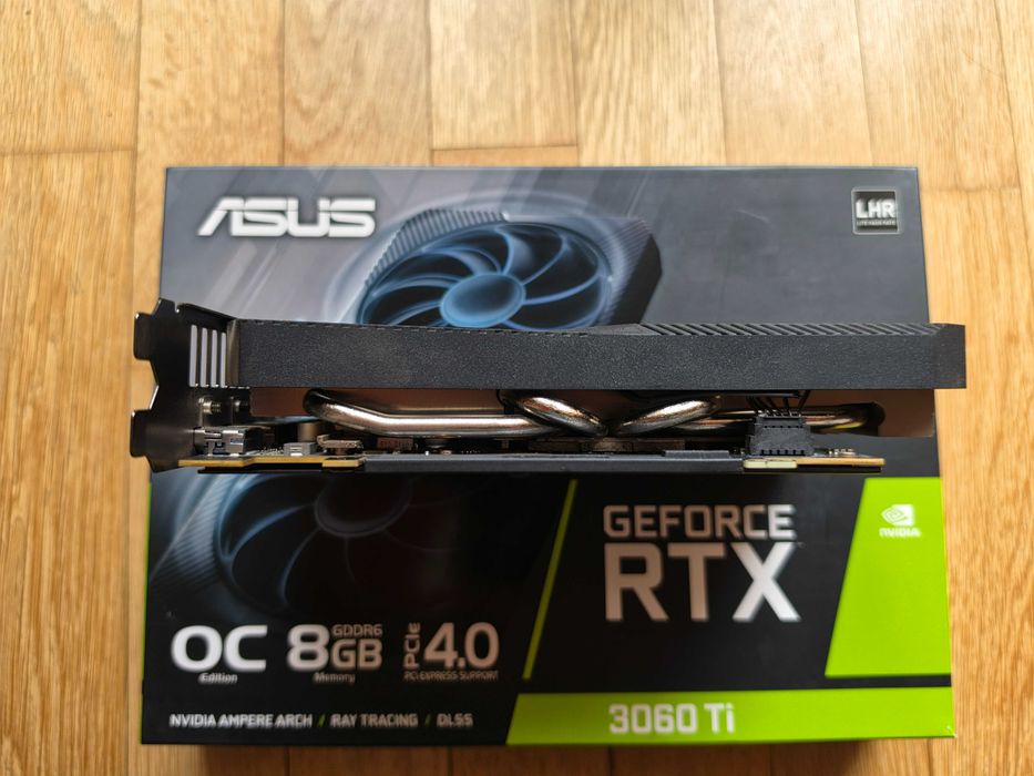 ASUS DUAL GeForce RTX 3060 Ti MINI OC Edition 8GB GDDR6 с кутия и всички аксесоари