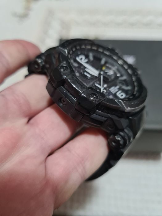 Casio g shock GPW-1000 BLACK