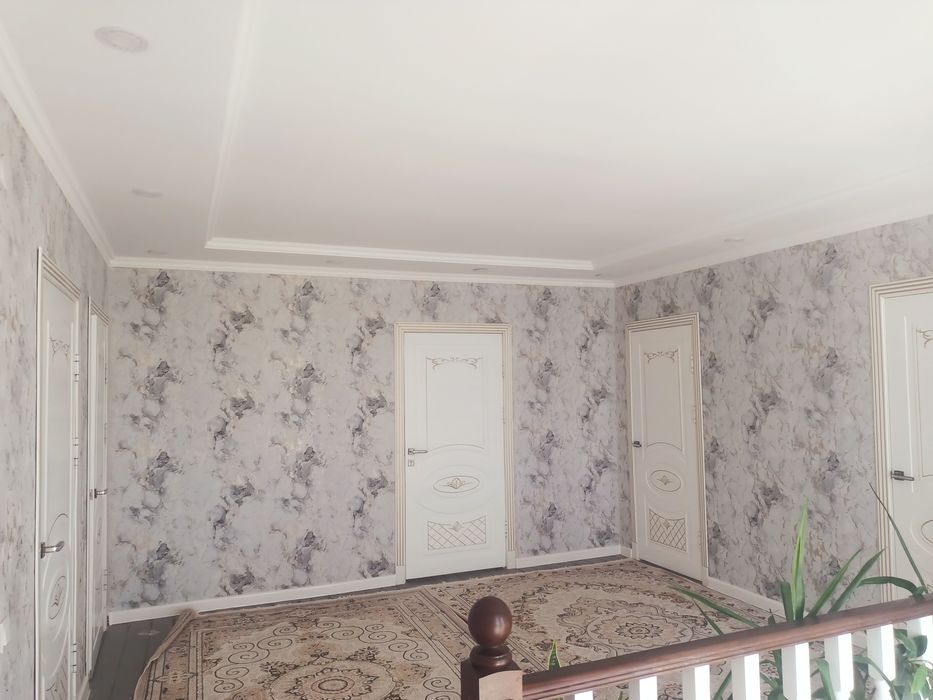 2 этажды үй сатылады Самал 2 де