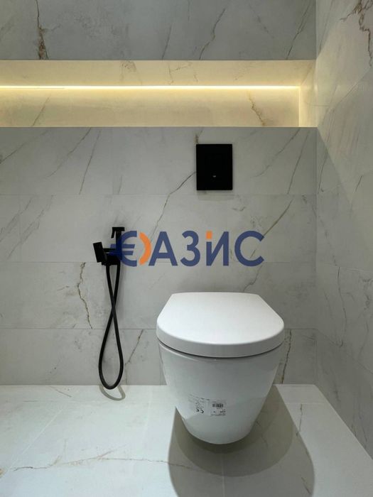 Продава се Тристаен апартамент в Свети Влас - 148 кв.м за 1613 €/кв.м - Снимка #9