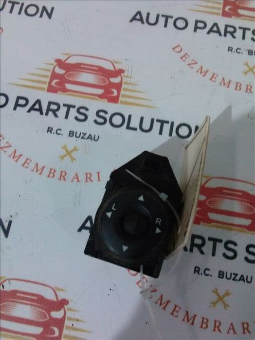 buton reglaj oglinzi kia ceed 1.4 b  an fabr. 2011