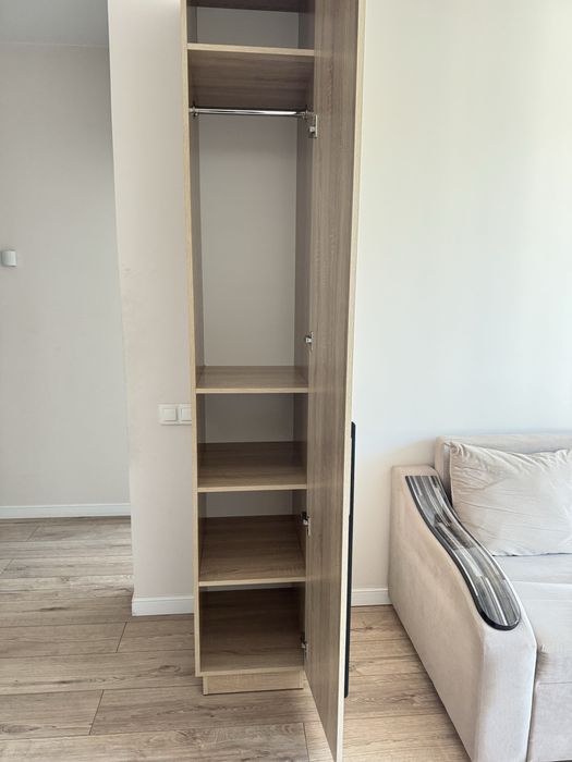 Продам шкаф пенал