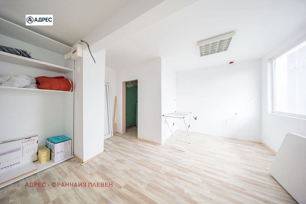 Многостаен в Ловеч-Младост площ 343 цена 150000