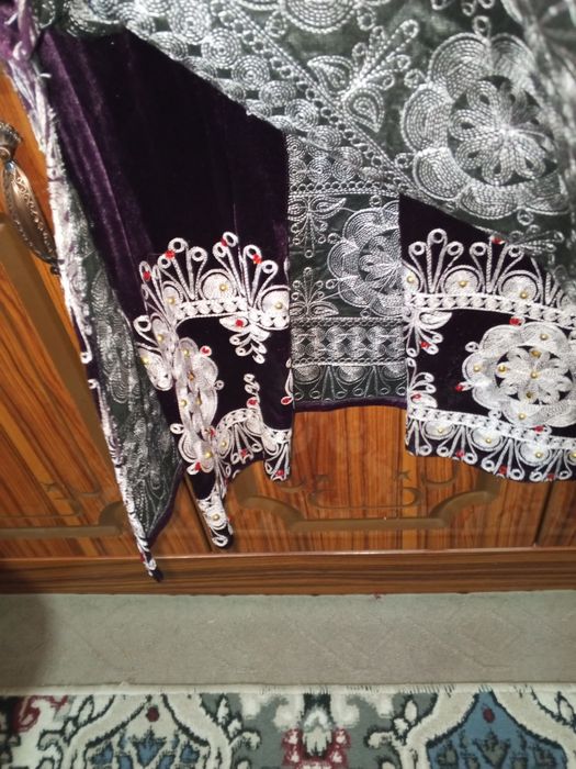 Ayollar va yangi kelinchaklar uchun holati yangi bir martta koyilgan