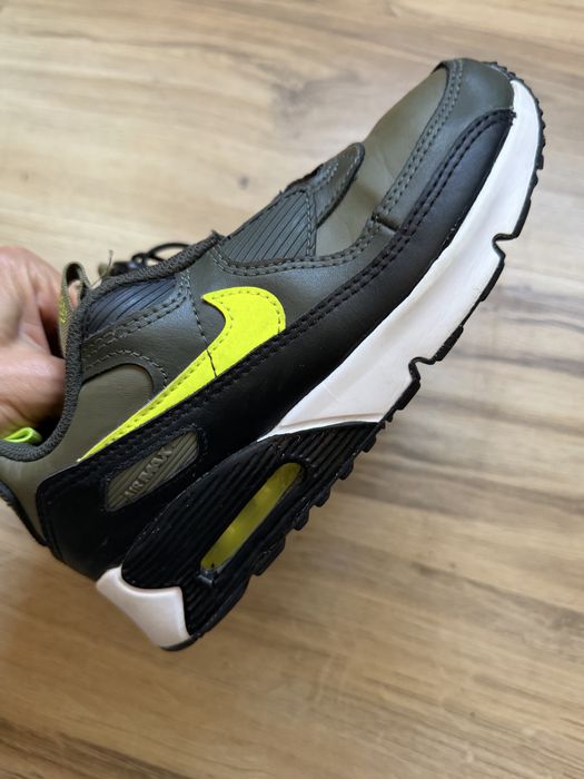 Оригинални юношески маратонки NIKE Air Max 90 Toggle! 34,5 н