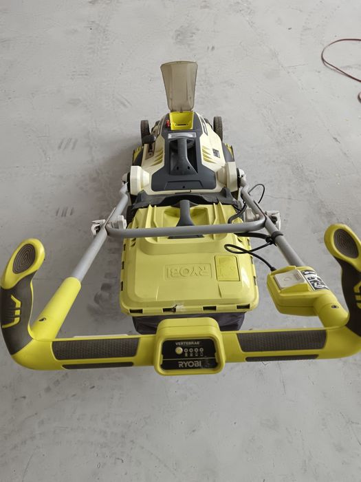 Cositoare Ryobi și lux tools