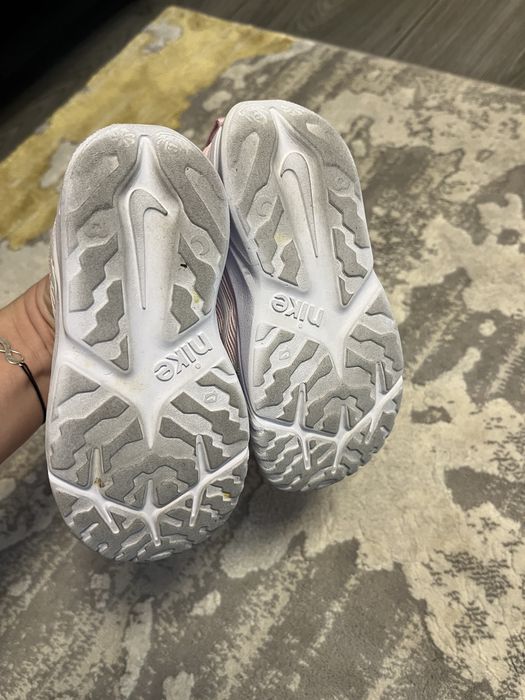 Vand adidasi nike 26