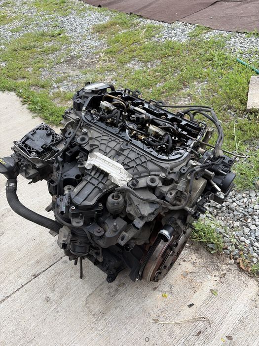 Dezmembrez motor peugeot 508 ,   2.0 hdi , hybrid  2013