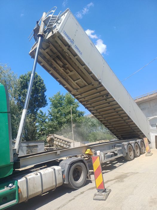 Vând ansamblu Scania R500  V 8  cu Benă cereale Benalu