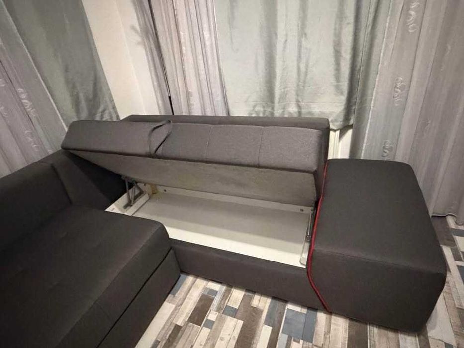 Vând colțar extensibil