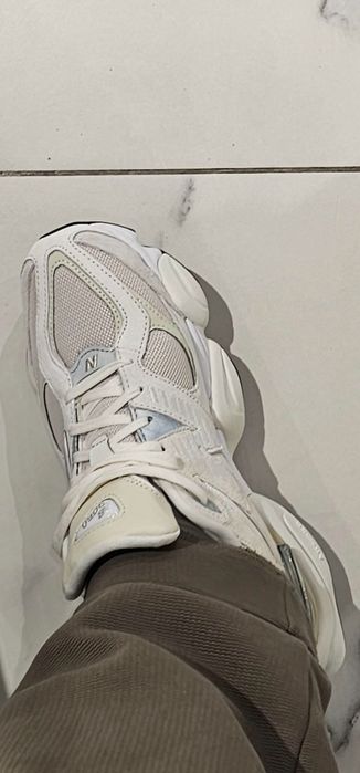 Vând adidașii new balance noi