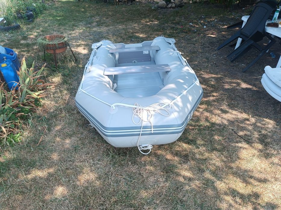 Лодка Vida XL 3.20M