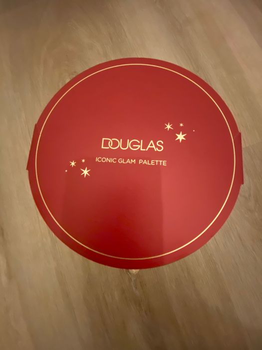 Cosmetice douglas