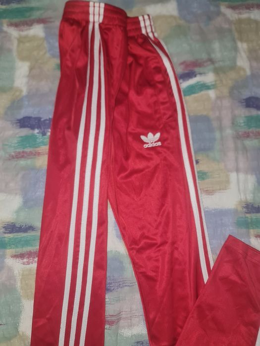 Haine dama, preturi diferite.