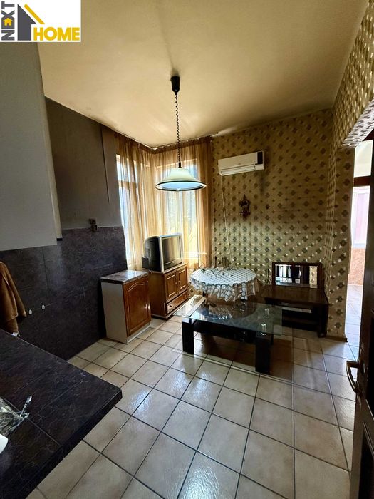 Продава се Етаж от къща в Пловдив, Старият град - 190 кв.м за 2158 €/кв.м - Снимка #1