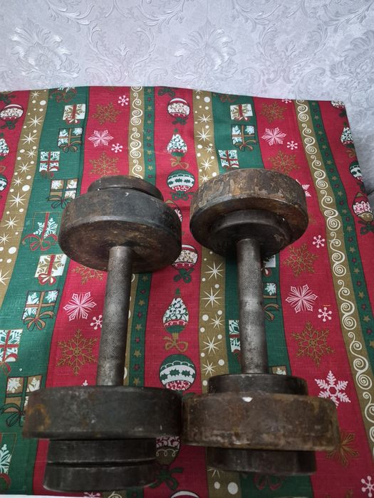 Продаю гантели дешево