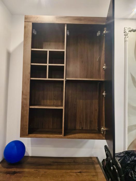 Biblioteca living formata din 5 piese