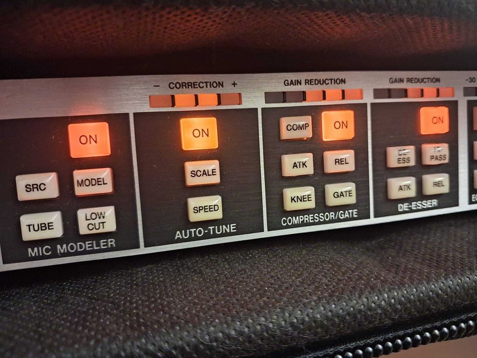 Procesor voce Tascam TA - 1 VP