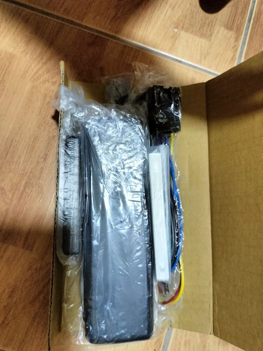 Автомагнитола фирменная