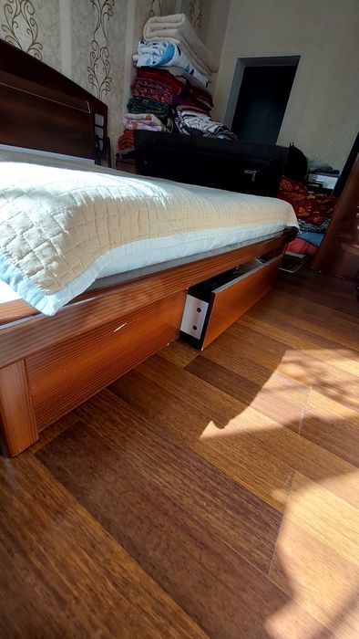 Кровать 2 местная .