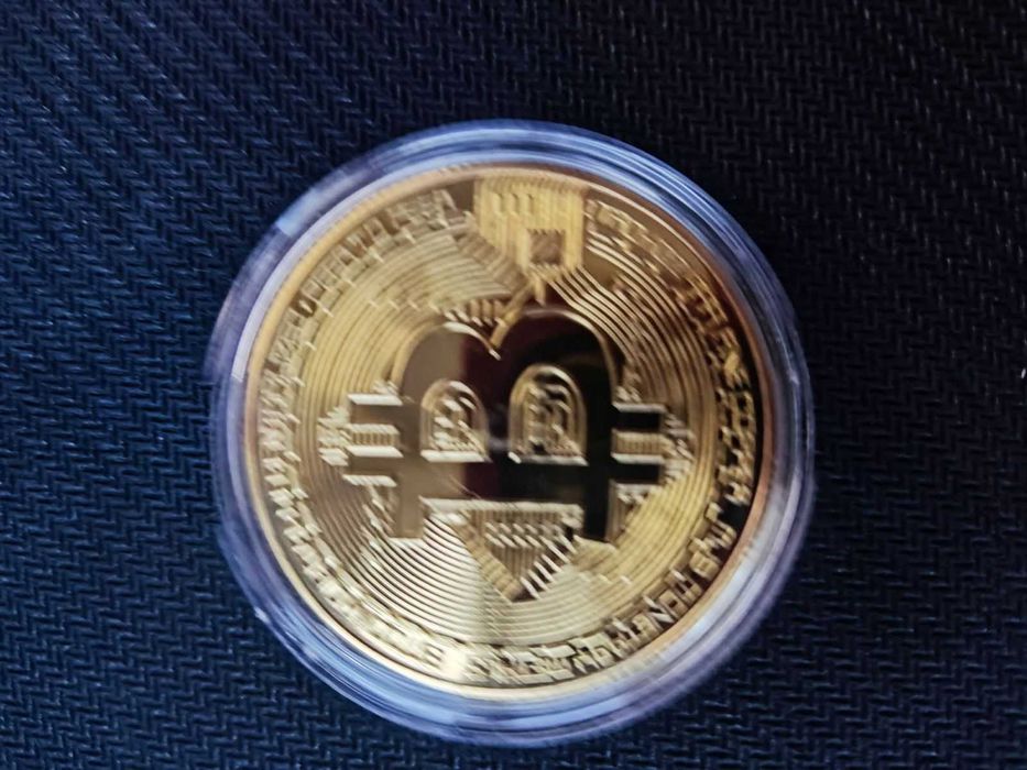 Сувенирна монета Bitcoin