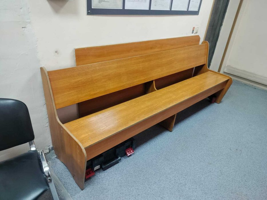 Деревянные скамейки со спинкой б/у