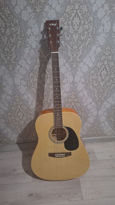 акустическая гитара