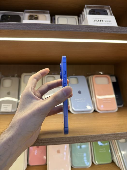 Iphone 16 Ultramarine sotiladi
