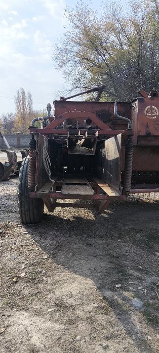 Продам пресподборщик Киргизстан