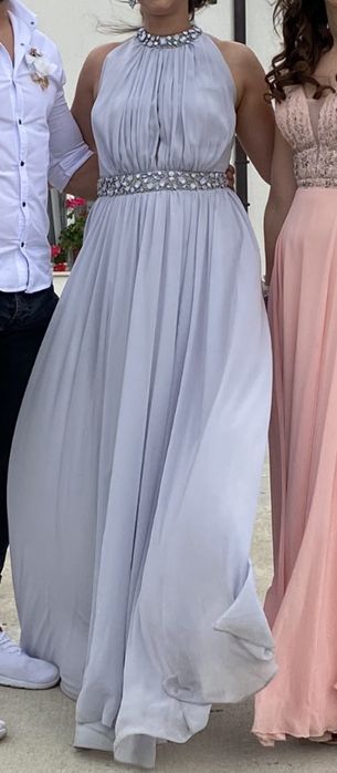 Официална рокля