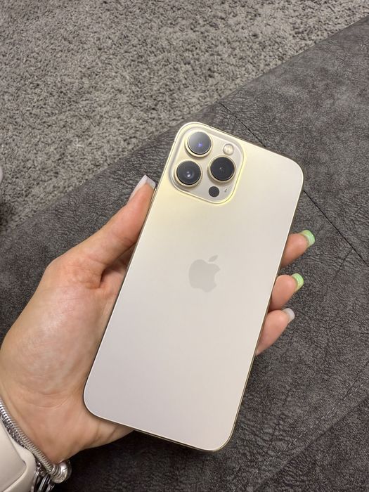 iPhone 13 Pro Max 128 GB Gold – Stare impecabilă + huse incluse