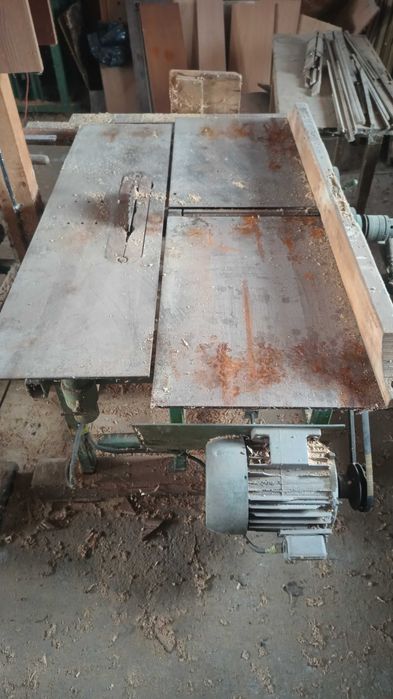 Mașină combinata Circular + Rindeluire