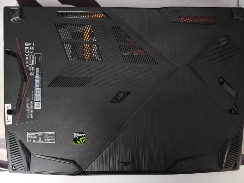 Laptop gaming MSI gf63 8rc, Procesor intel  core i7-8750H, 8 GB DDR4, 1 TB HDD , Geforce GTX 1050