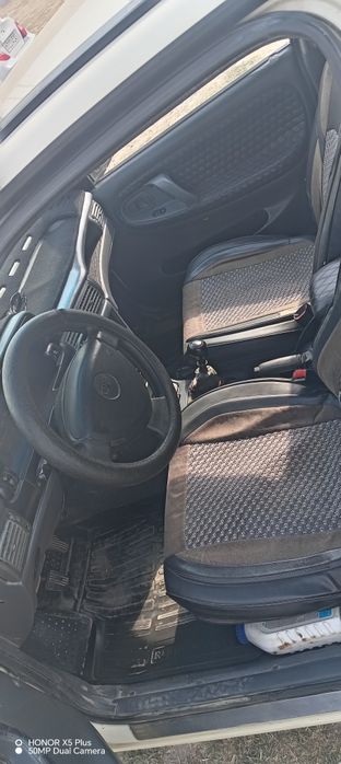 Nexia 1 yaxshi va taxi qilinmagan