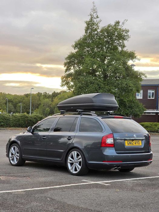 Portbagaj Suplimentar Universal \ Roof Box 470L