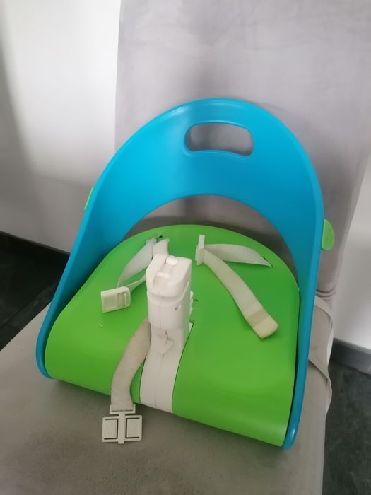 Scaun / înălțător masă bebe