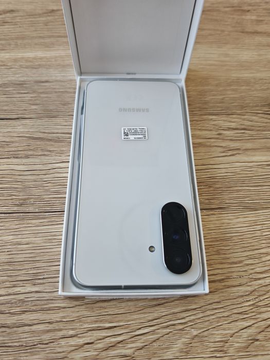 Samsung A56 128gb НОВ