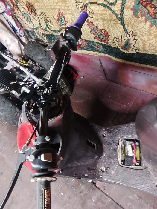 продам скутер на полном ходу