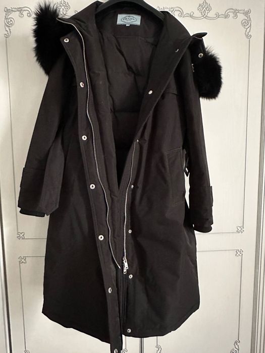 Женская парка зимняя Prada