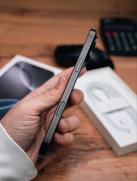 iPhone 16 Pro Max 512gb ideal