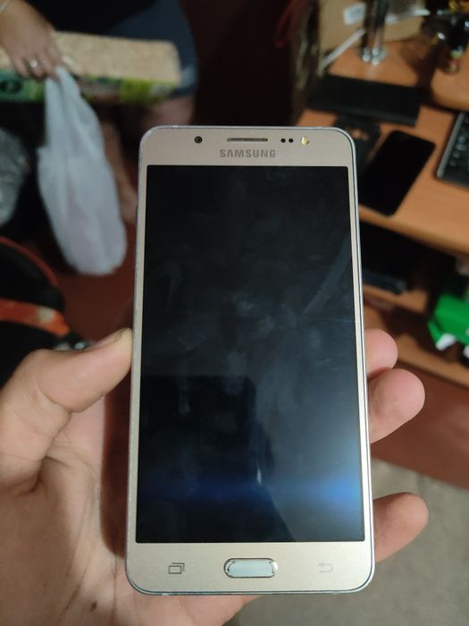 Samsung g1 2016 года
