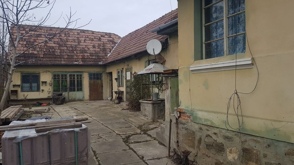 Casa de vanzare în apoldu de sus sau schimb cu apartament in sibiu
