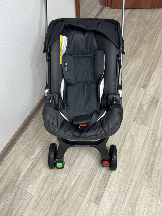 Продам коляску(автолюлюлька)