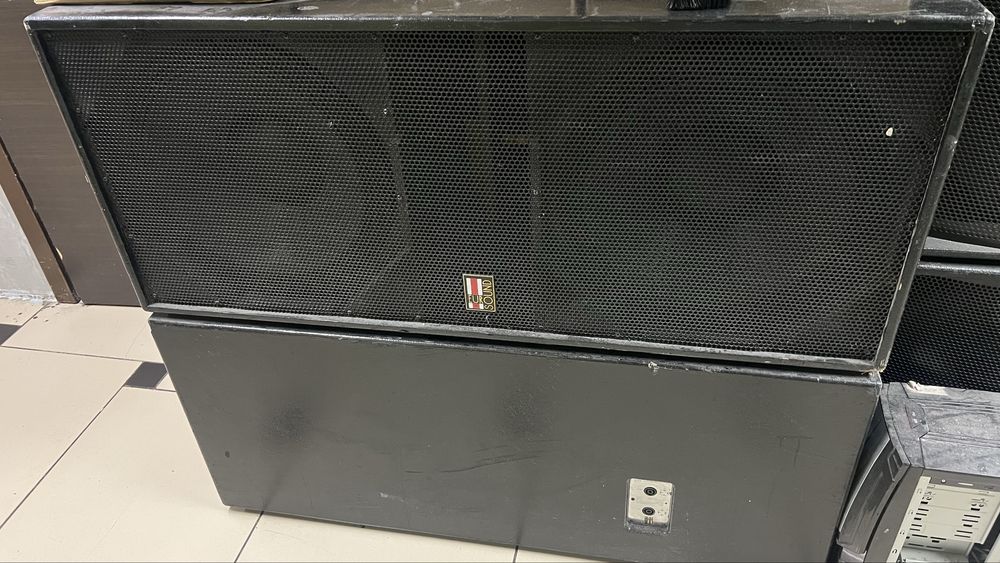 Продам клмплект колонки EUR SOUND