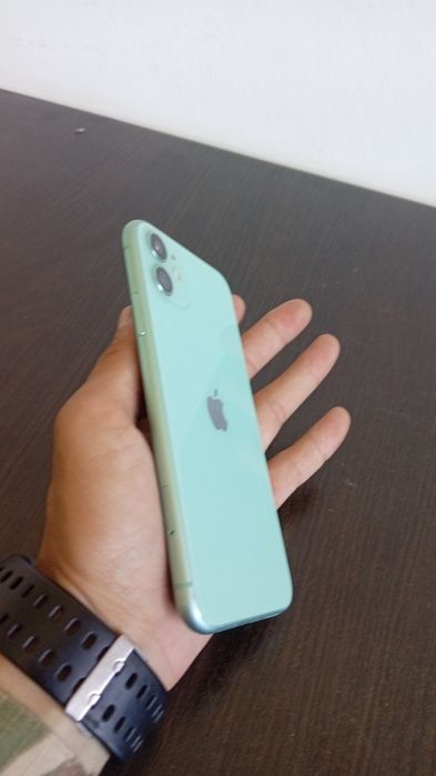 СРОЧНО IPhone 11 128 гб