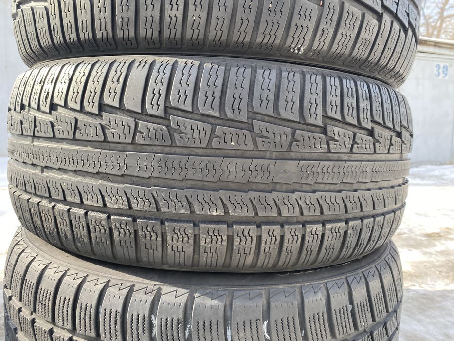 235/50/18 комплект бу