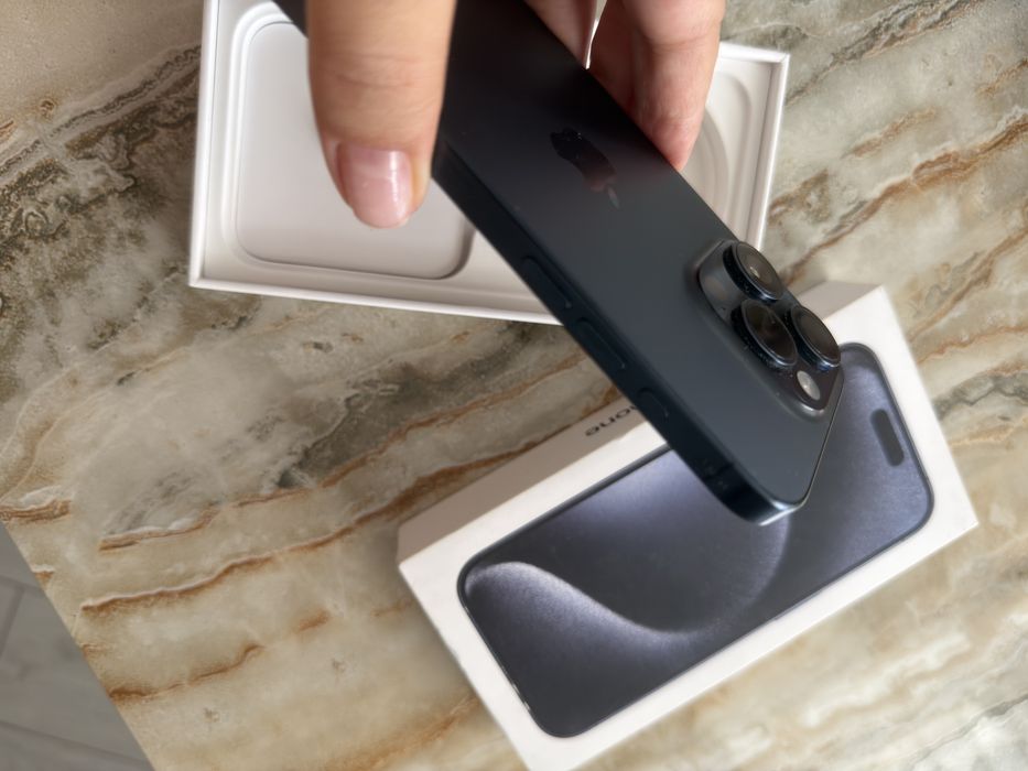 IPHone 15 Pro Б/у. В Идеальном состоянии