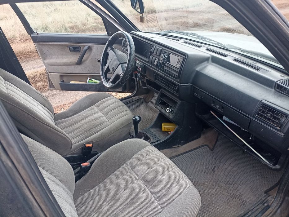 Продам Фольцваген джетта2